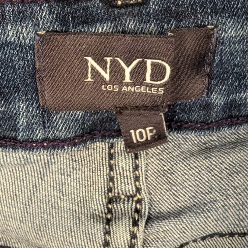 NYD size 10 Marilyn straight lift and tuck jeans (#1) - Picture 4 of 5
